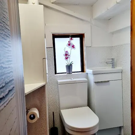 Inverness City 3 Bedroom House Free Parking Exterior photo